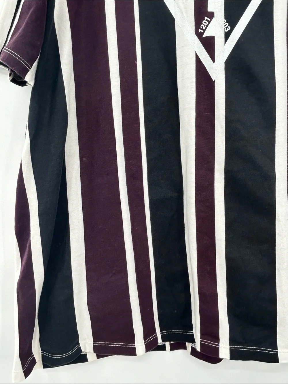 Guess Originals Oversized Striped T-Shirt XL - Picture 13 of 14